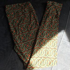 Lularoe Tall and Curvy legging